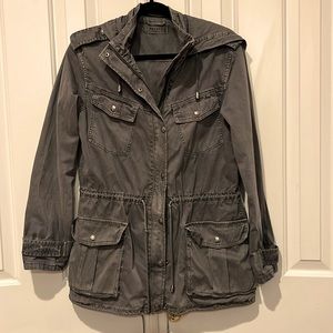 Talula cargo jacket. Size small. Army green/gray